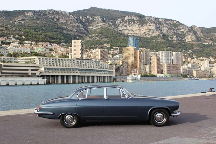 Jaguar Mark X