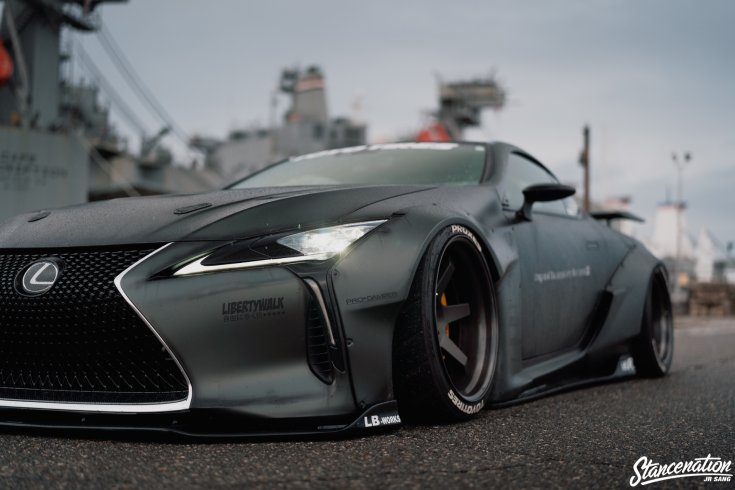 Jerald Yutadco Lexus LC 500 SEMA kiállítási darab szemből