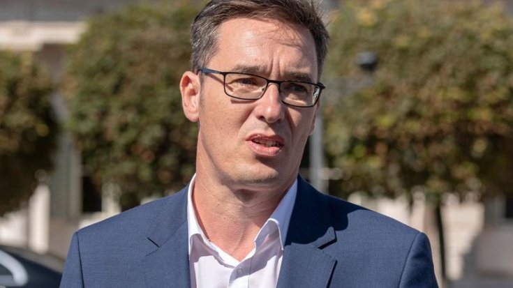 Karácsony Gergely szemből