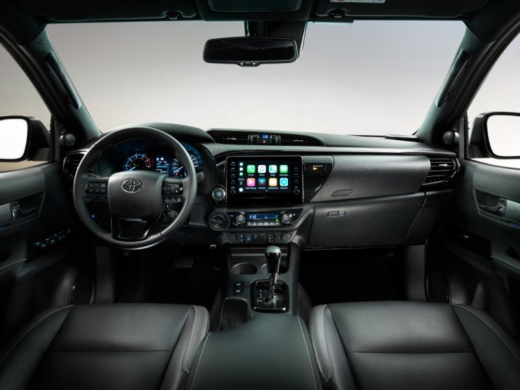 2020-as Toyota Hilux beltere