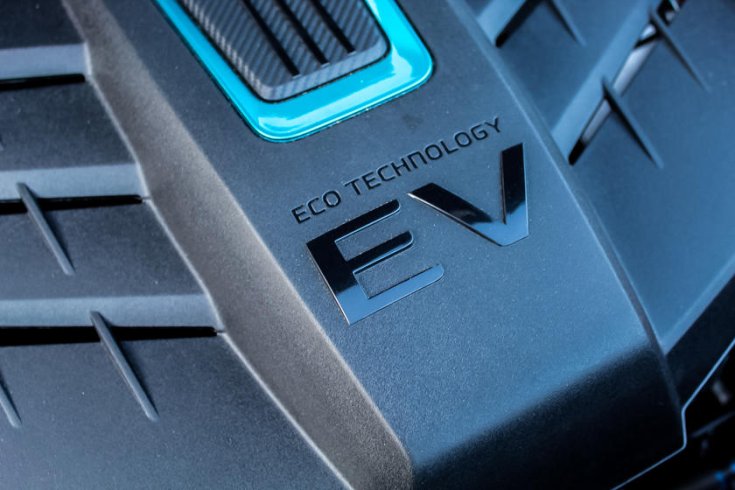 EV