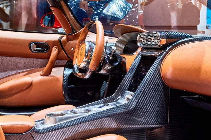 2016 Koenigsegg Regera beltér