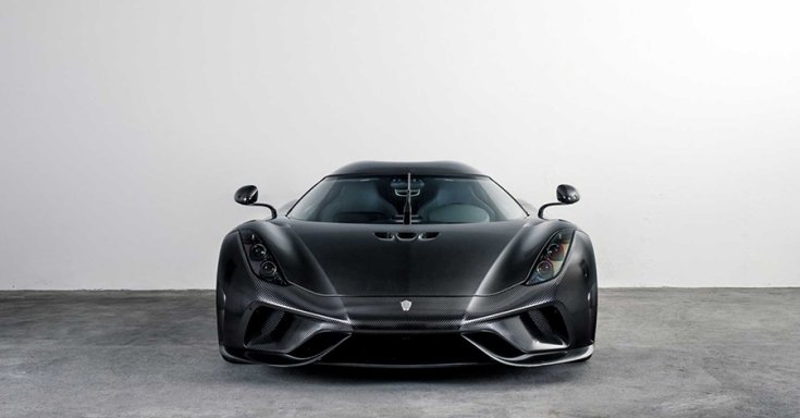 Koeniggsegg Regera teljes szénszálas karosszériával, szemből
