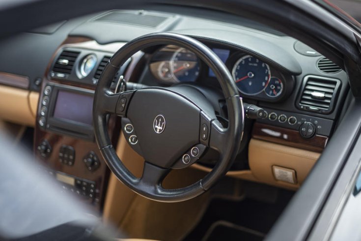 Maserati Quattroporte kormánykereke