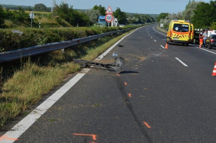 Közlekedési baleset az M7-esen