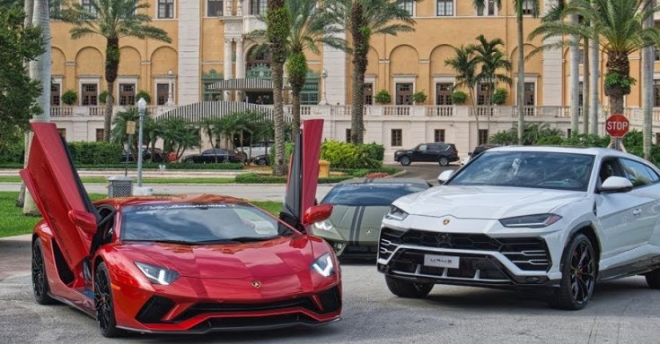 Egymás mellé leparkolt Lamborghinik