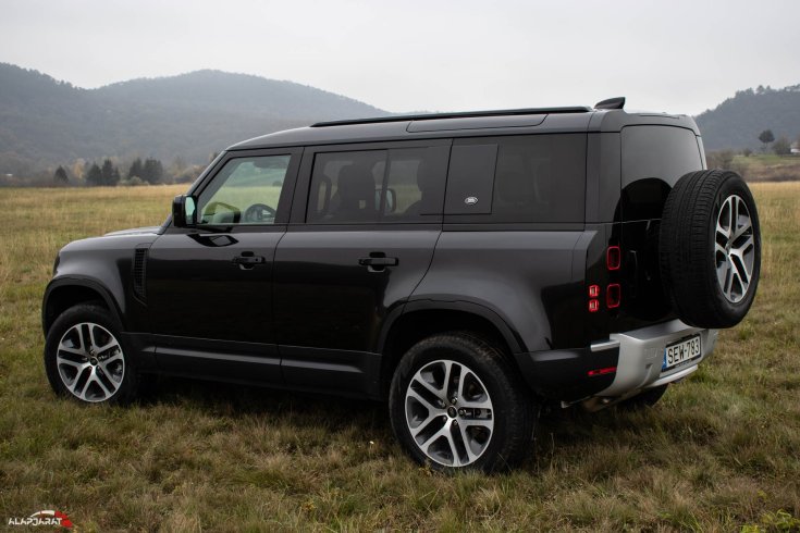 Land Rover Defender D240 teszt alapjárat