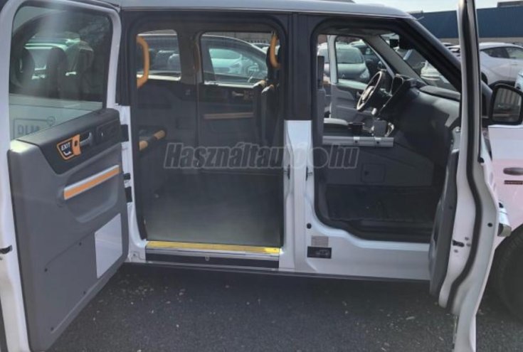 LEVC TX plug-in hibrid taxi utastere