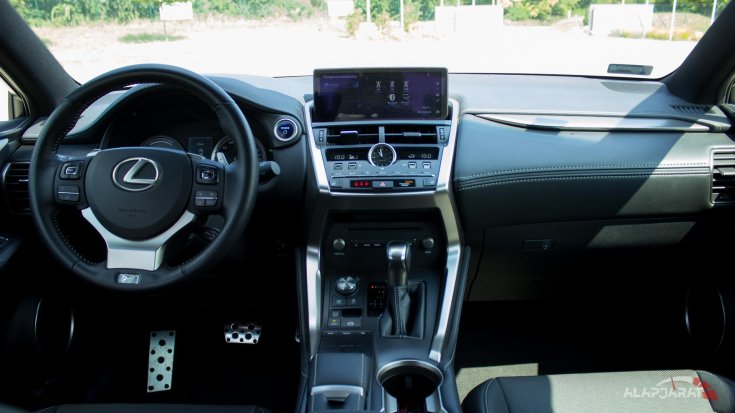 Lexus NX 300h - Teszt - Alapjárat