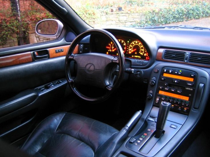 Lexus Sc interior