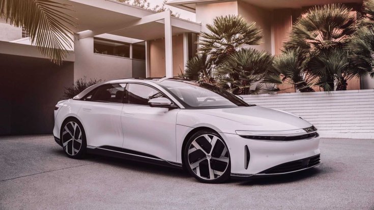 Elektromos Lucid Air Dream Edition szemből