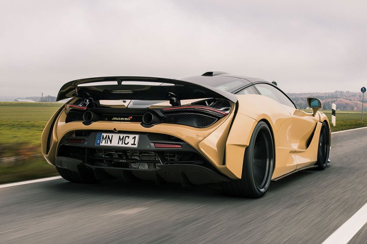 McLaren-720S-N-Largo-Novitec menet közben hátulról