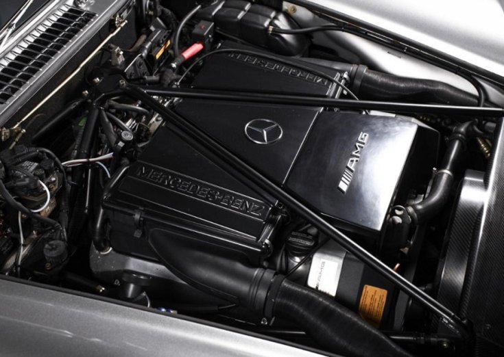 6.0 literes Mercedes-AMG motor