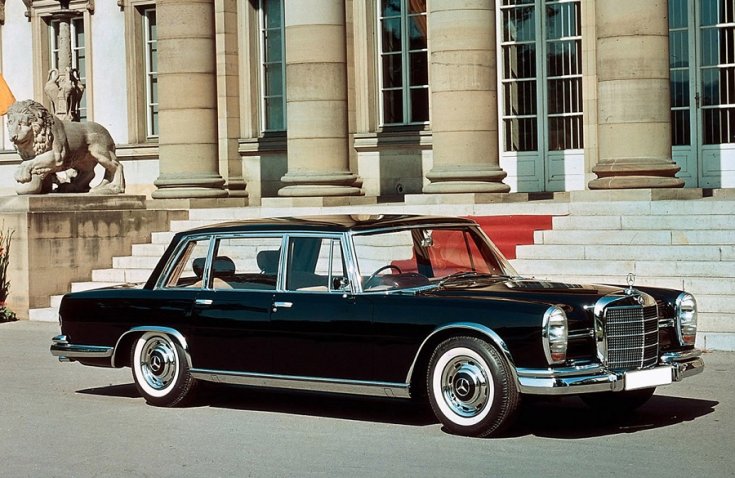 Mercedes 600