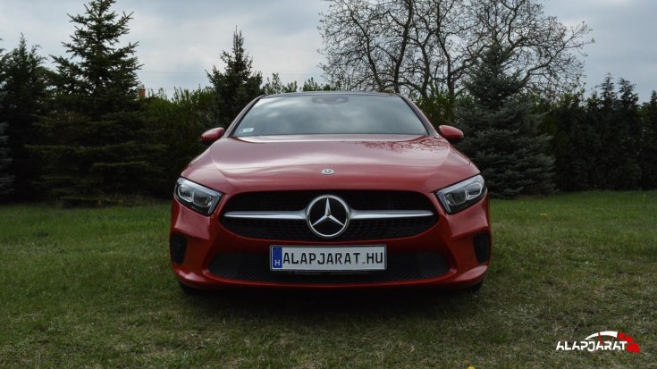 Mercedes-Benz A200 Teszt Alapjárat