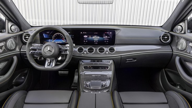 Mercedes-AMG E63S 4MATIC+ 2020 beltér