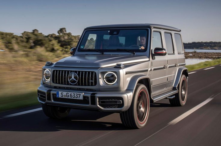 Mercedes-AMG G 63 országúton féloldalról