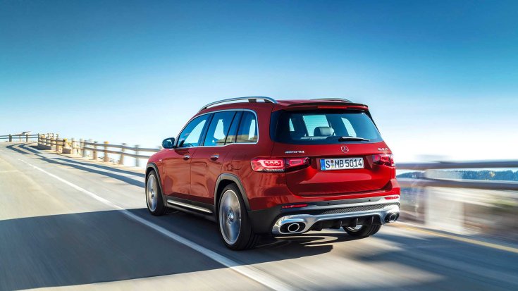 Mercedes-AMG GLB35 hátulról