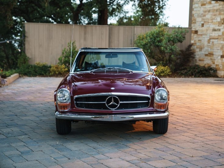 Mercedes-Benz, W113, 280 SL, meggyvörös, elölnézet, szemből