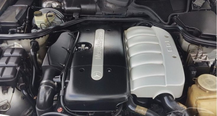 Mercedes OM647