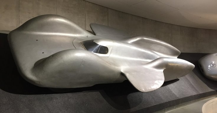 Mercedes-Benz T80