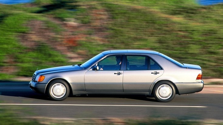 W140-es kódjelű S-osztályos Mercedes