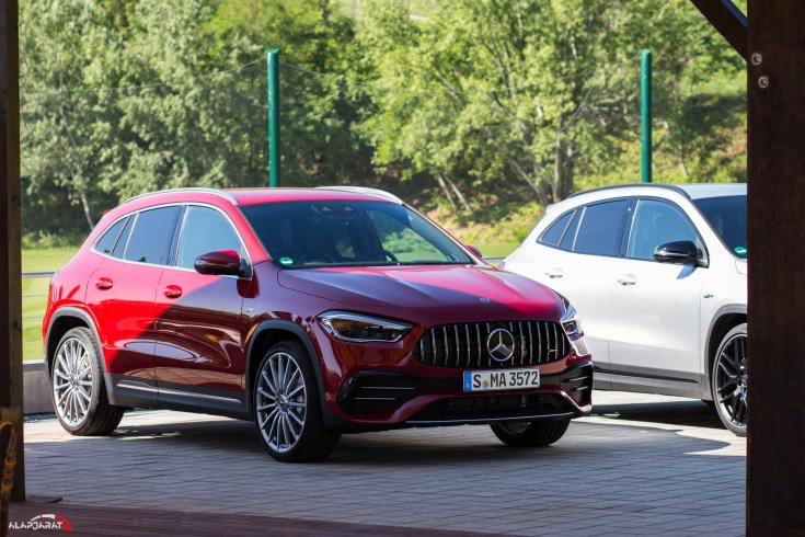 Mercedes GLA 35