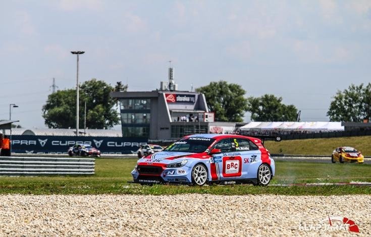 Michelisz a Szlovákiaringen