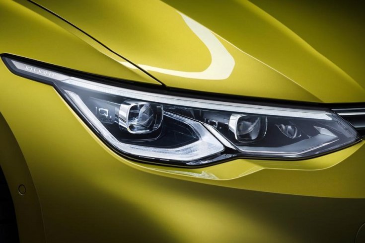 VW Golf Mk8 fényszóró