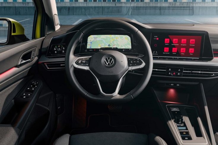 VW Golf Mk8 műszerfal berendezés