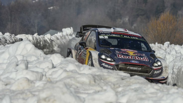 Havas környezetben a Ford WRC gépe