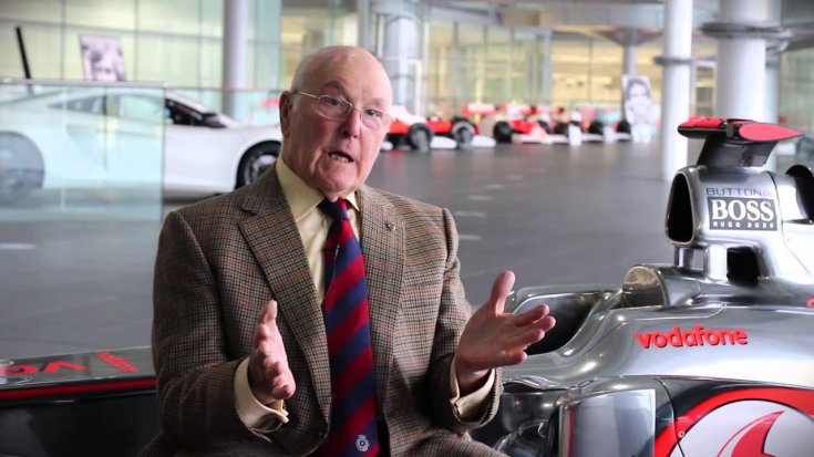 Murray Walker éppen James Huntról mesél