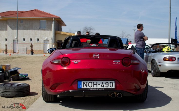 Mazda MX-5 ND