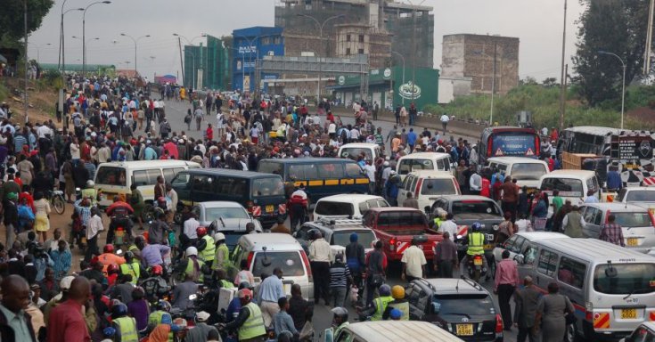 közlekedési káosz Nairobiban