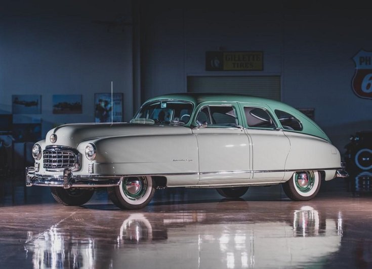 1949 1951 Nash Ambassador Airflyte fastback kupé, almazöld, fehér, oldalnézet, elölről, balról, retróvasak, alapjárat
