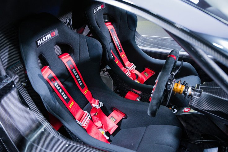Nissan Leaf Nismo RC ülései