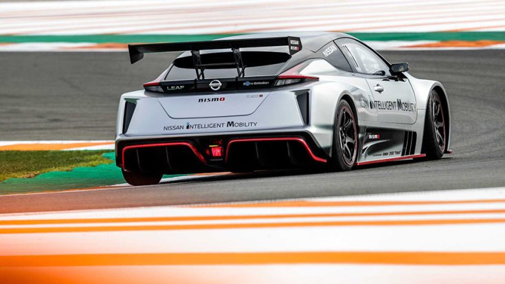 Az új Nissan LEAF NISMO RC hátulról