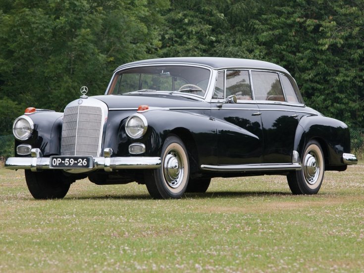 1958 Mercedes—Benz 300d W189, fekete limuzin, elölnézet, oldalnézet, balról
