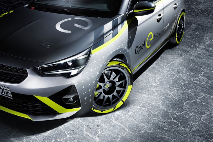 Az Opel Corsa-e Rally eleje