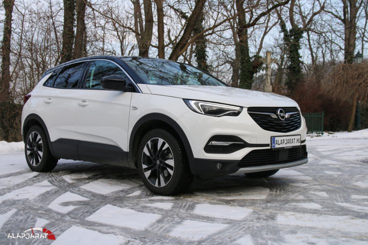 Opel Grandland X teszt alapjarat