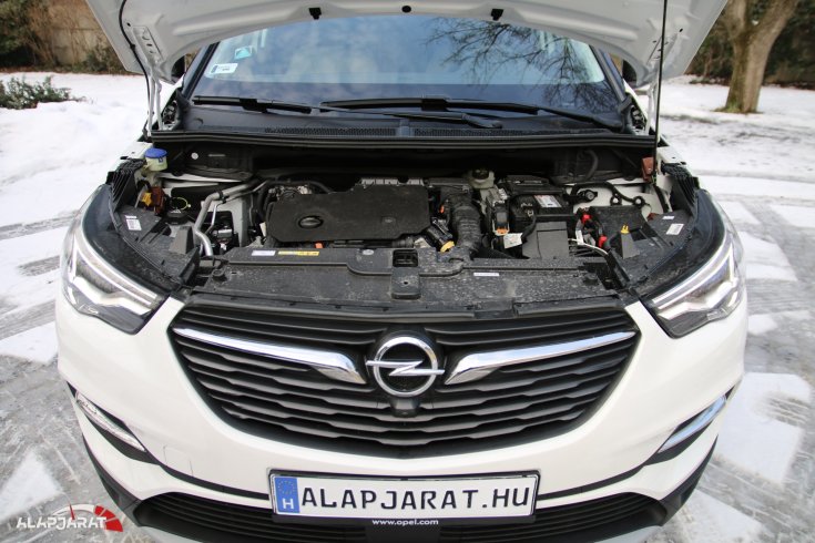 Opel Grandland X teszt alapjarat