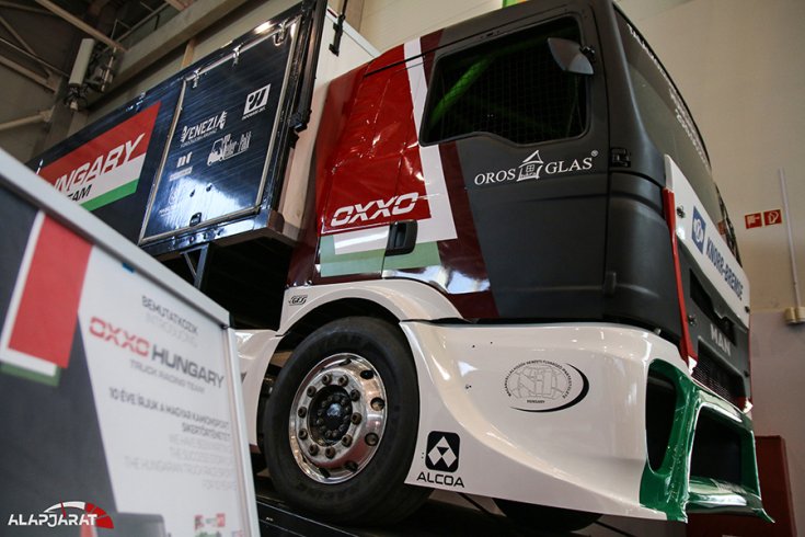 Az OXXO Hungary Truck Racing Team 2019-es festése