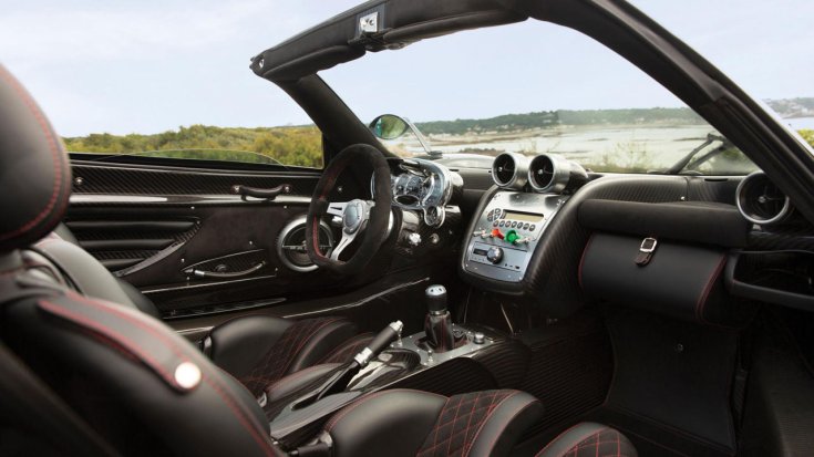 A Pagani Zonda Aether belülről fotózva