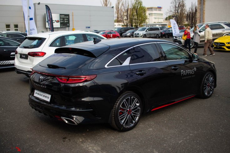 Kia ProCeed