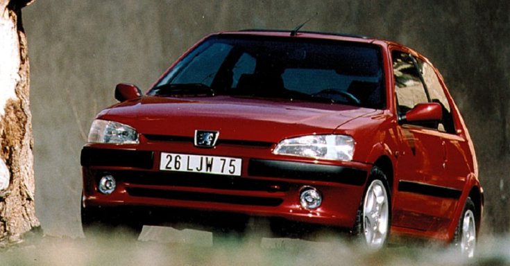 1991 Peugeot 106, vörös, elölnézet, jobbról