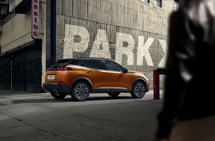 Peugeot 2008 SUV hátulról