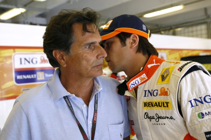 Nelson és Nelsinho Piquet a Renault garázsában