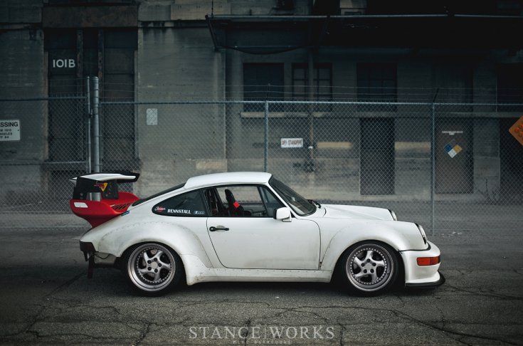 1976-os Porsche 911 S tuning oldalról
