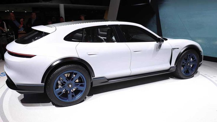 Porsche Mission E Cross Turismo koncepció
