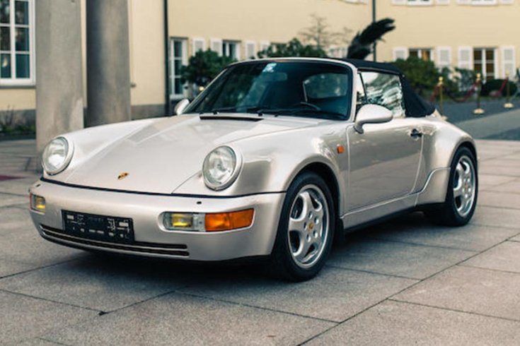 Porsche 911 oldalról